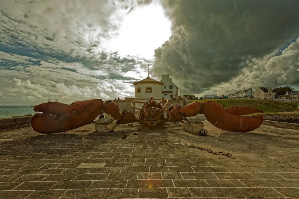 Lire la suite à propos de l’article Exposition « Le homard géant » de Marc MORVAN